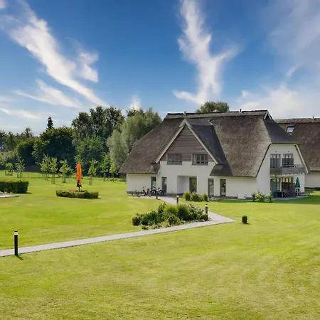 Wasserralle 13 Im Wreecher Idyll Ruegen By Ruyastay 普特布斯