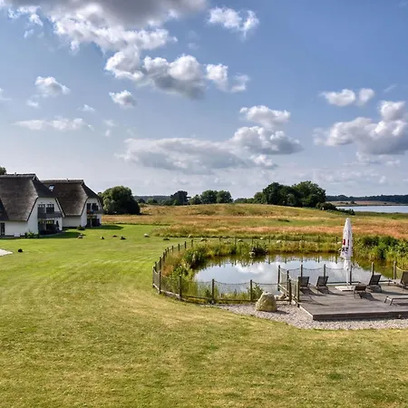 Wasserralle 13 Im Wreecher Idyll Ruegen By Ruyastay